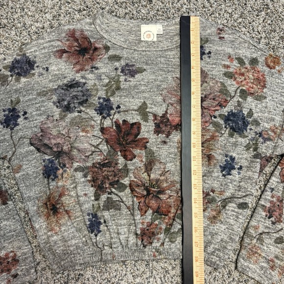 Live In The Moment Floral Cropped Sweatshirt Women XS Gray Long Sleeve - Picture 3 of 7